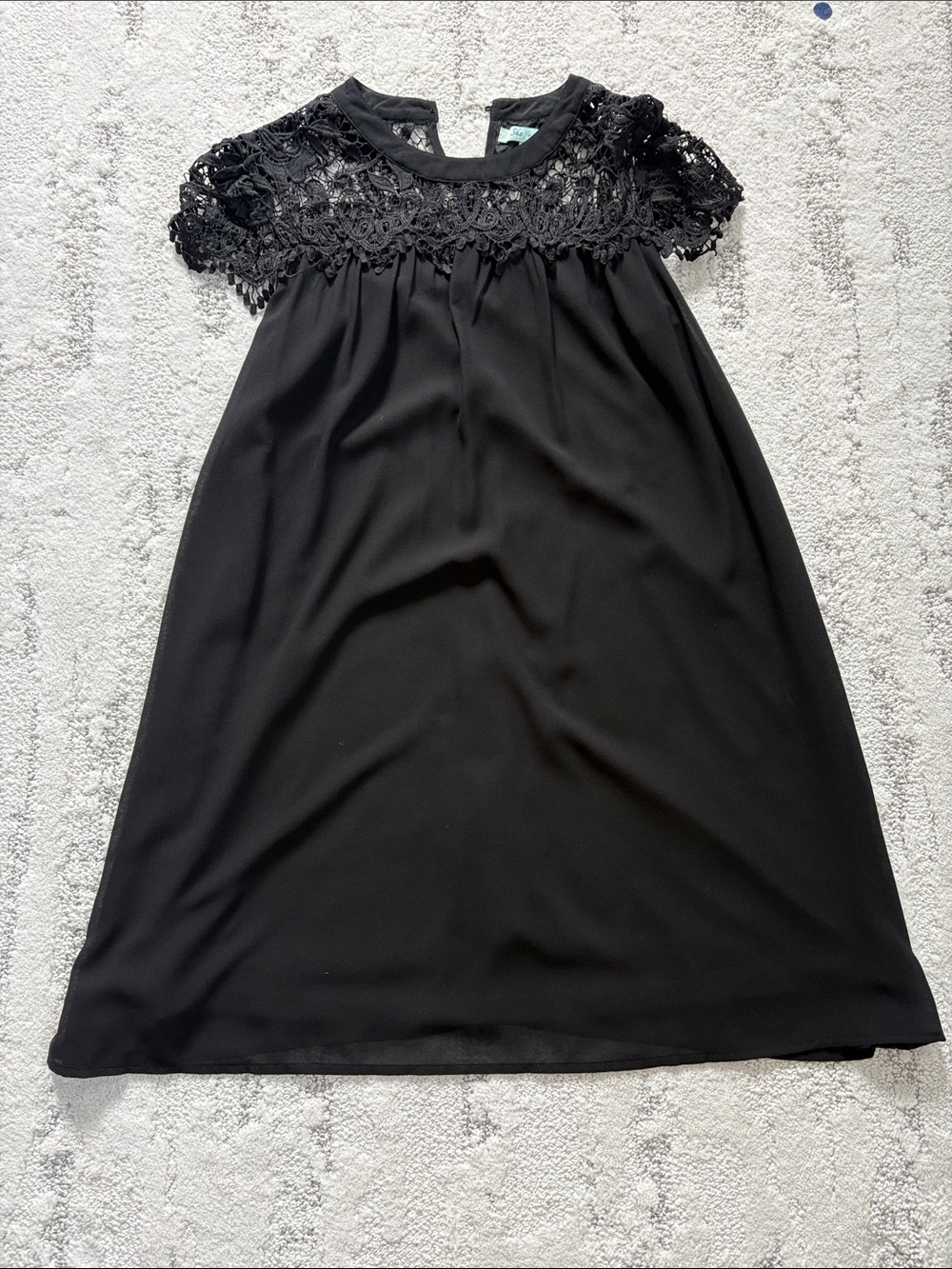Black Lace Short Sleeve Dress